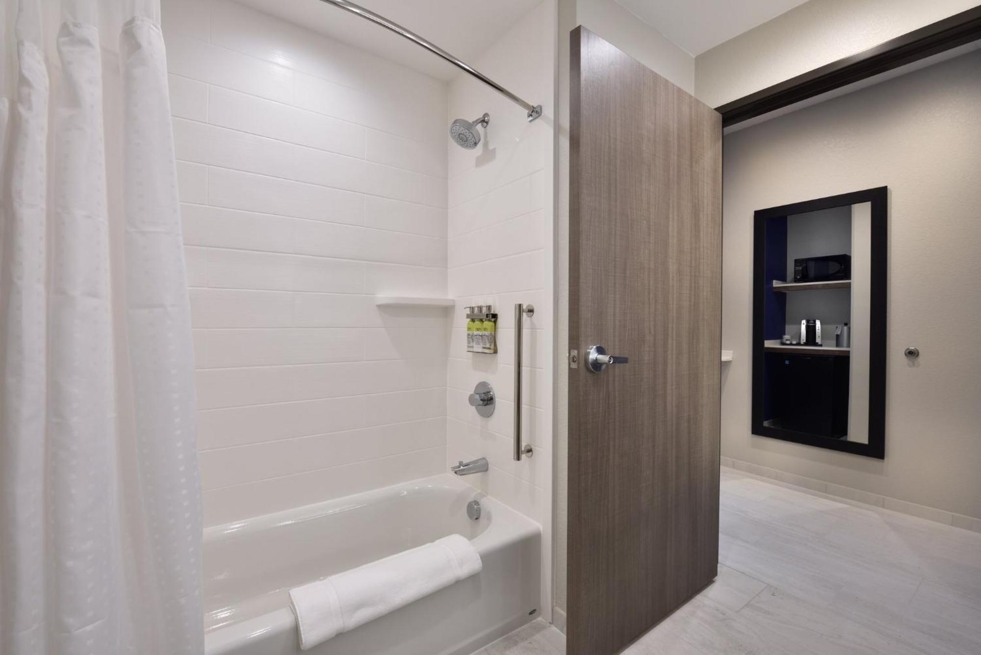 Holiday Inn Express & Suites Spring - Woodlands Area By Ihg المظهر الخارجي الصورة